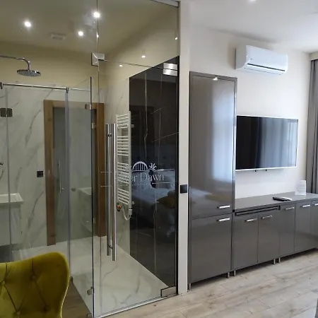 Apartment Silver Dawn *