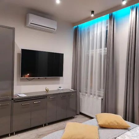 Apartment Silver Dawn