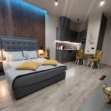 Silver Dawn Apartment